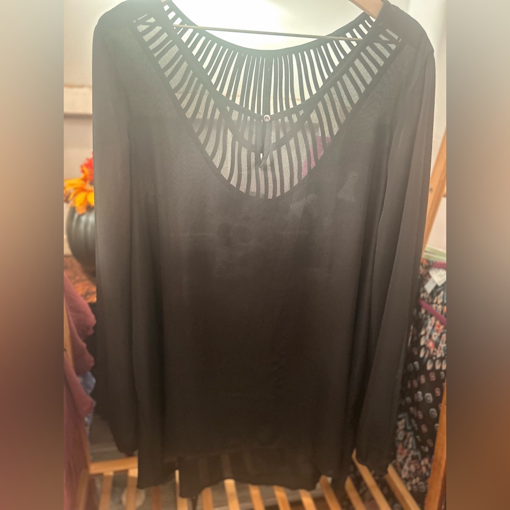 Torrid black semi sheer chiffon blouse top. Size 2X